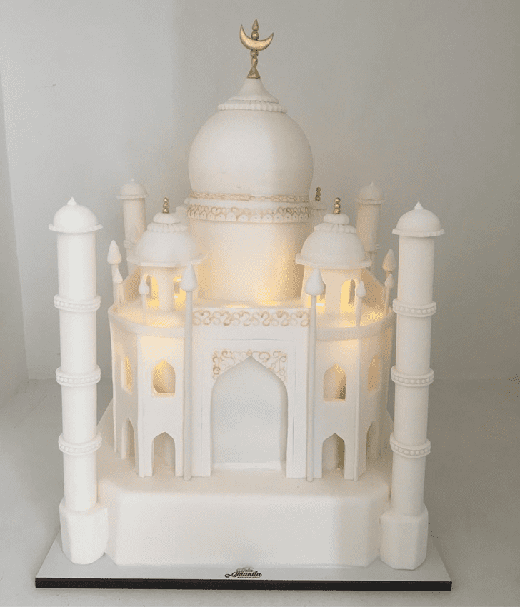 Charming Taj Mahal Cake