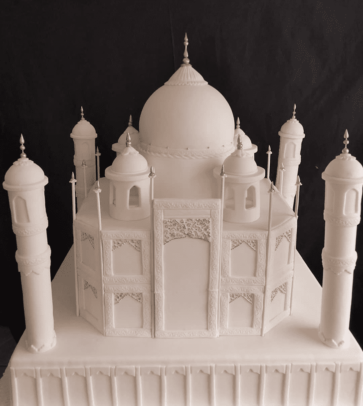 Dazzling Taj Mahal Cake