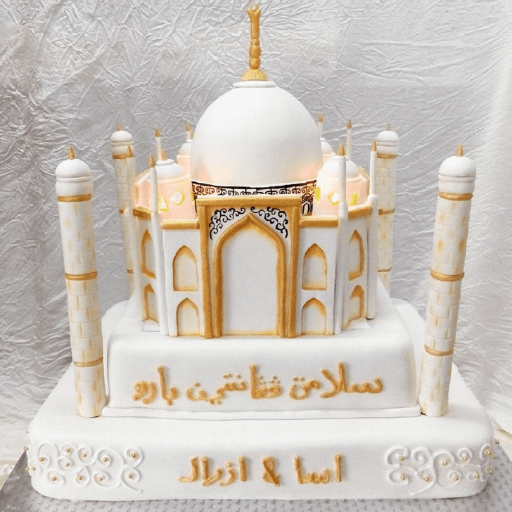 Divine Taj Mahal Cake