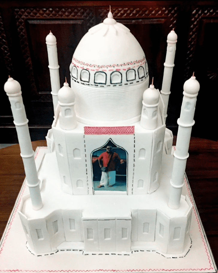 Exquisite Taj Mahal Cake