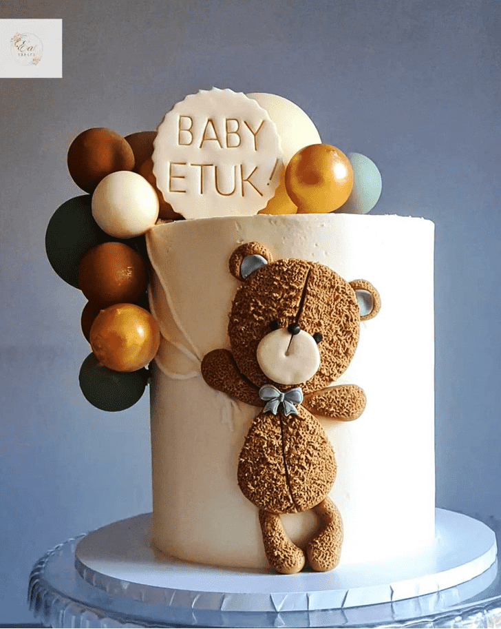 Gorgeous Teddy Bear Cake