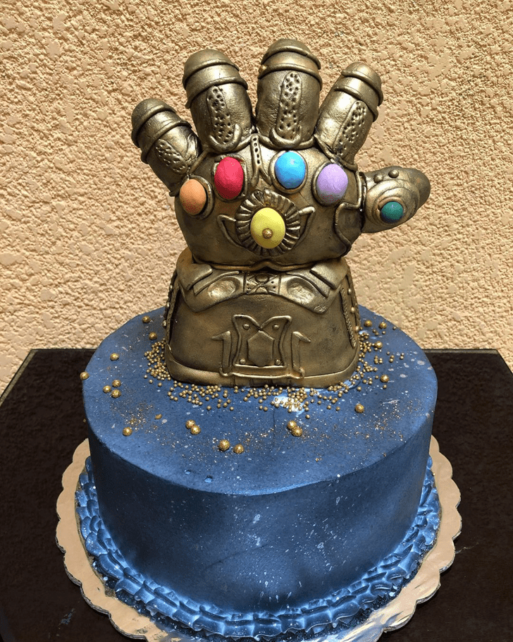 Comely Thanos Cake