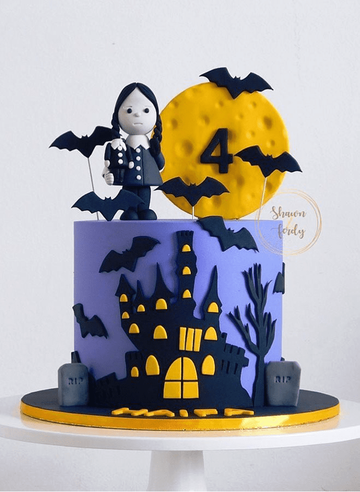 Cute The Addams Family Cake