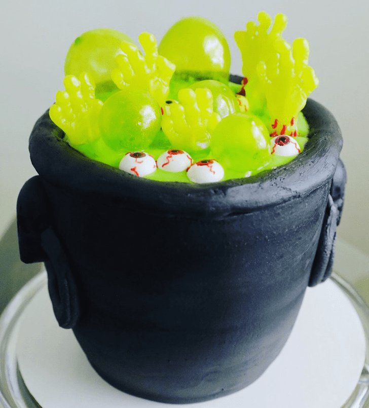 Elegant The Black Cauldron Cake