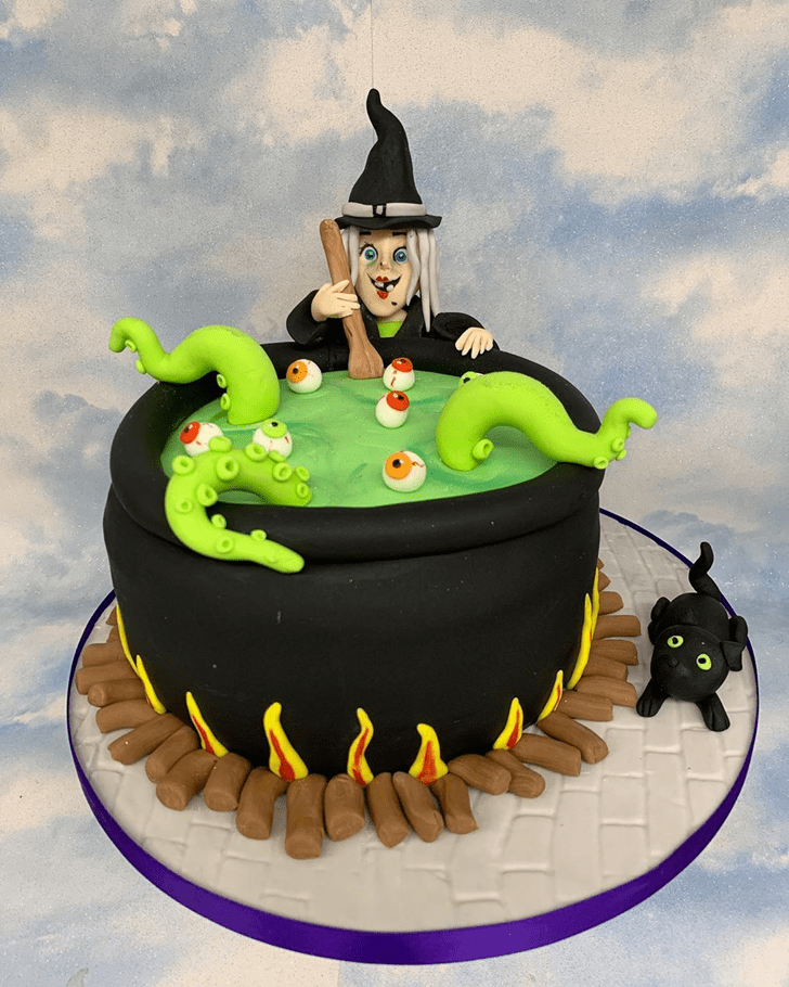 Fine The Black Cauldron Cake