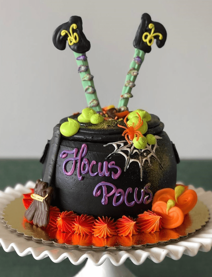Lovely The Black Cauldron Cake Design