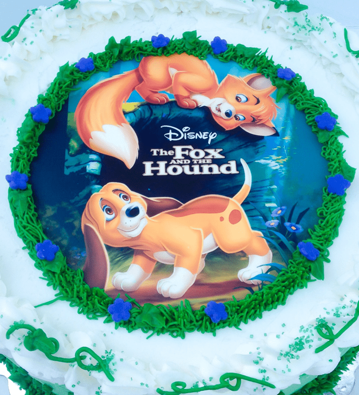 Adorable The Fox and the Hound Cake