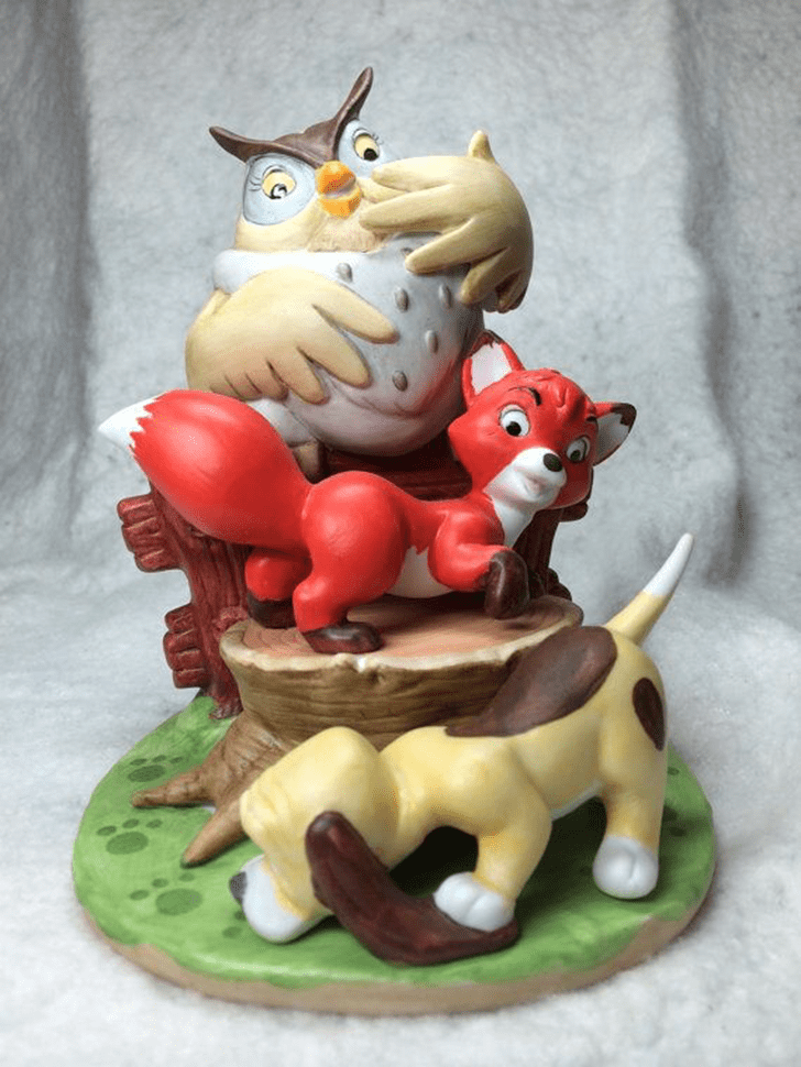 Bewitching The Fox and the Hound Cake