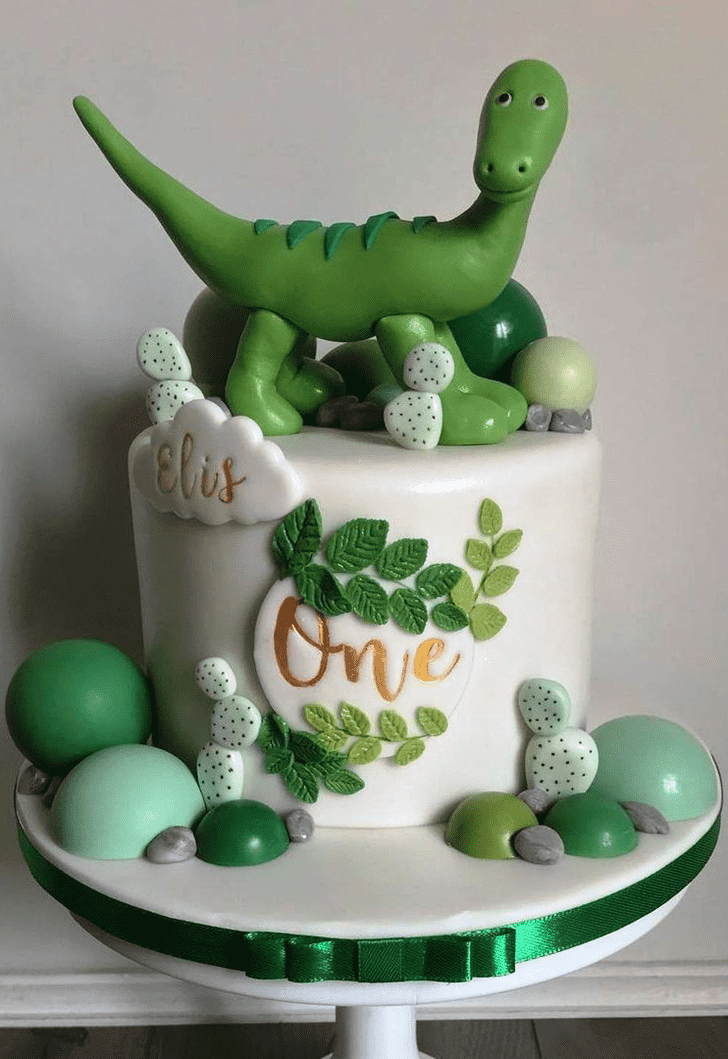 Delicate The Good Dinosaur Cake