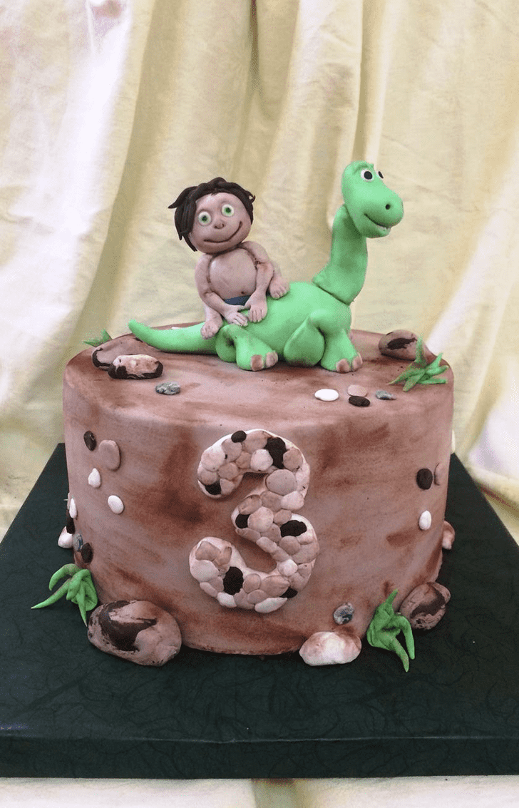 Handsome The Good Dinosaur Cake