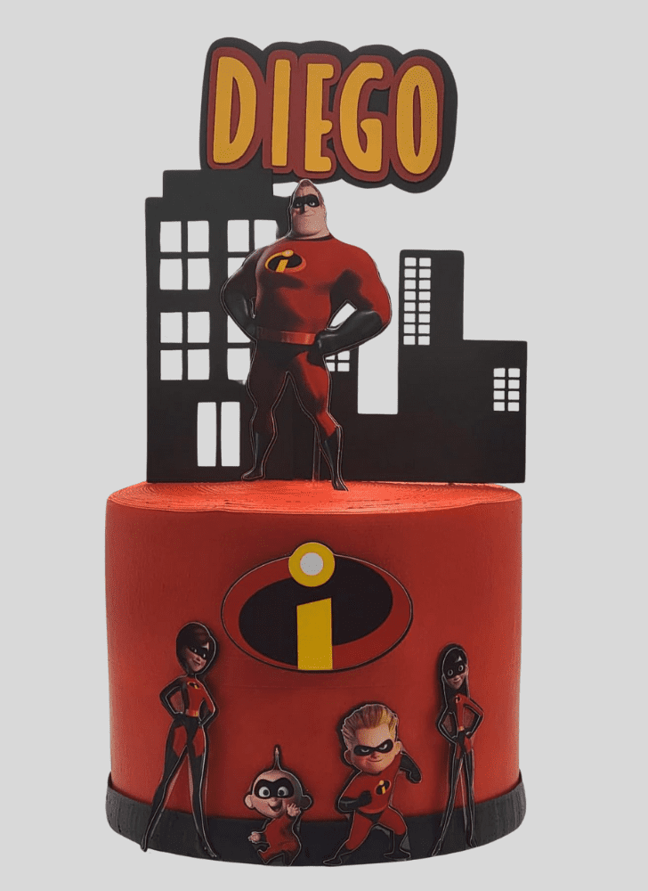 Magnetic The Incredibles Cake