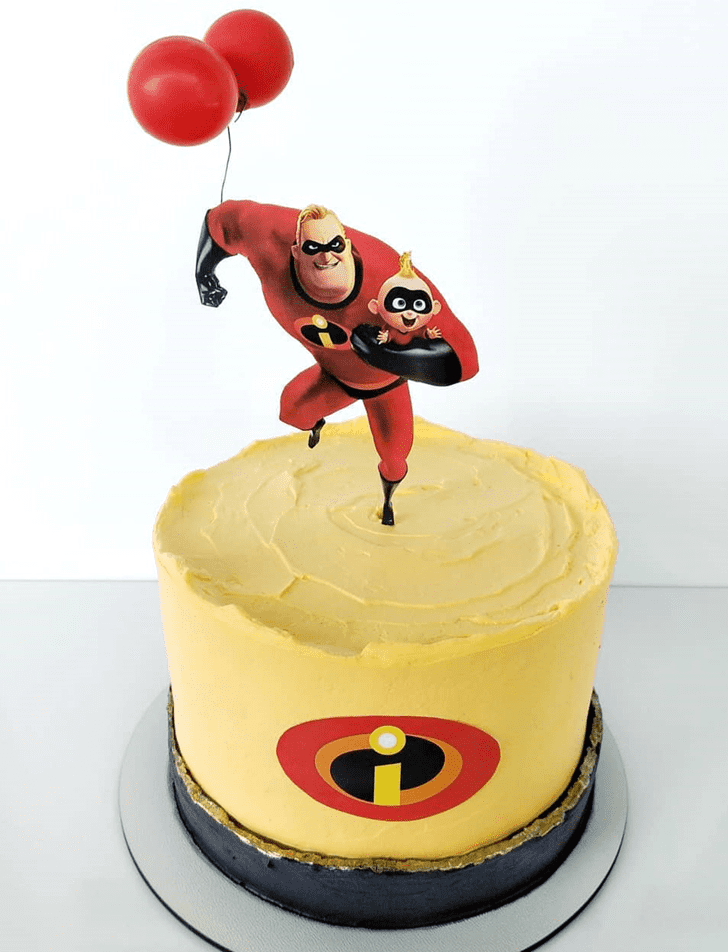 Admirable The Incredibles Cake Design
