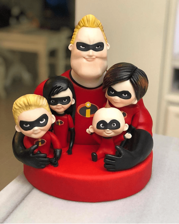 Captivating The Incredibles Cake