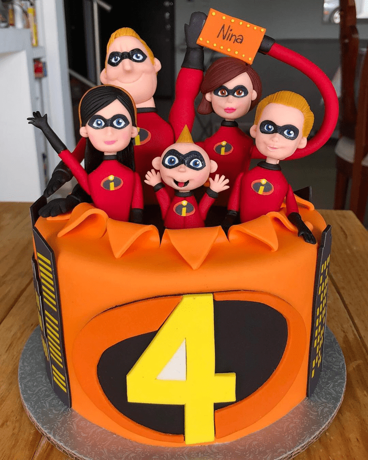 Exquisite The Incredibles Cake