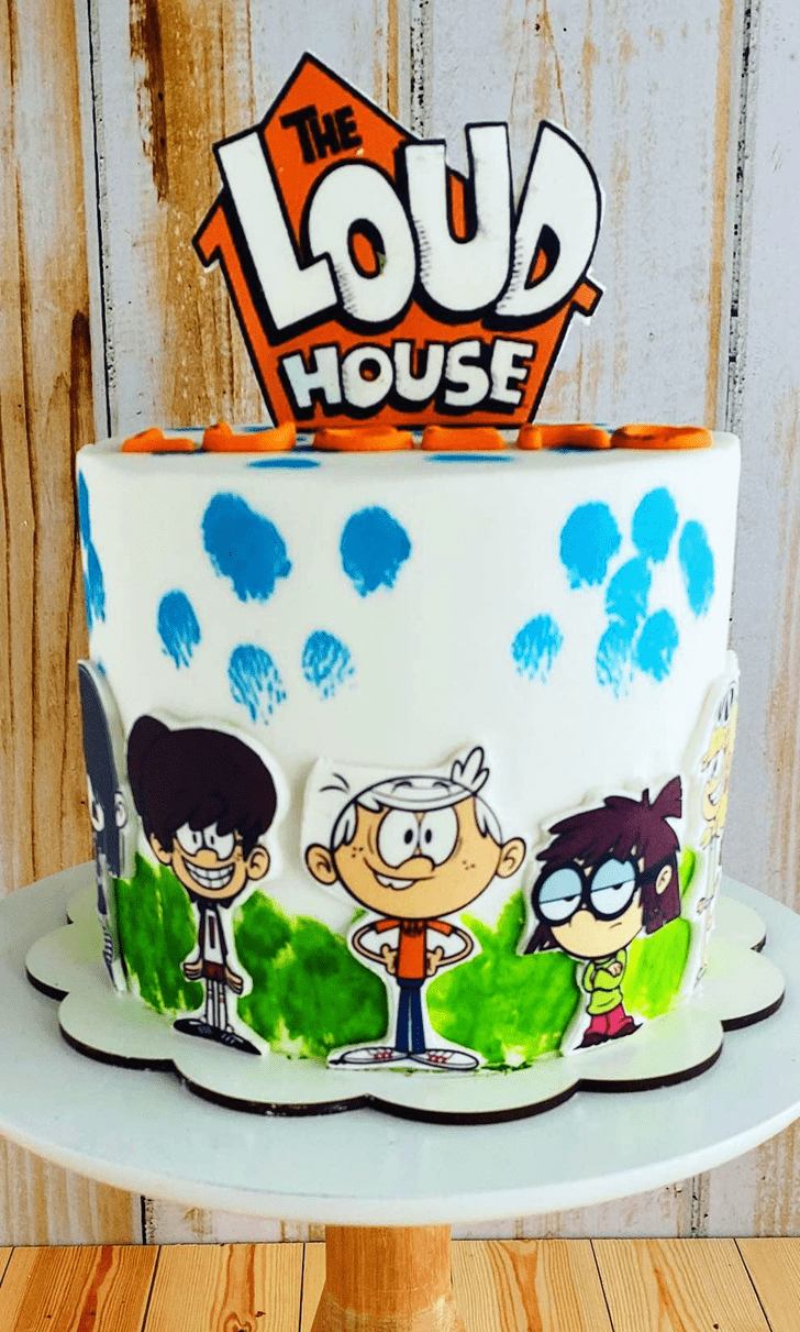 Charming The Loud House Cake