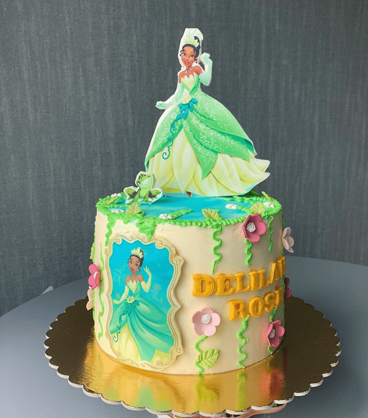 Charming The Princess and the Frog Cake