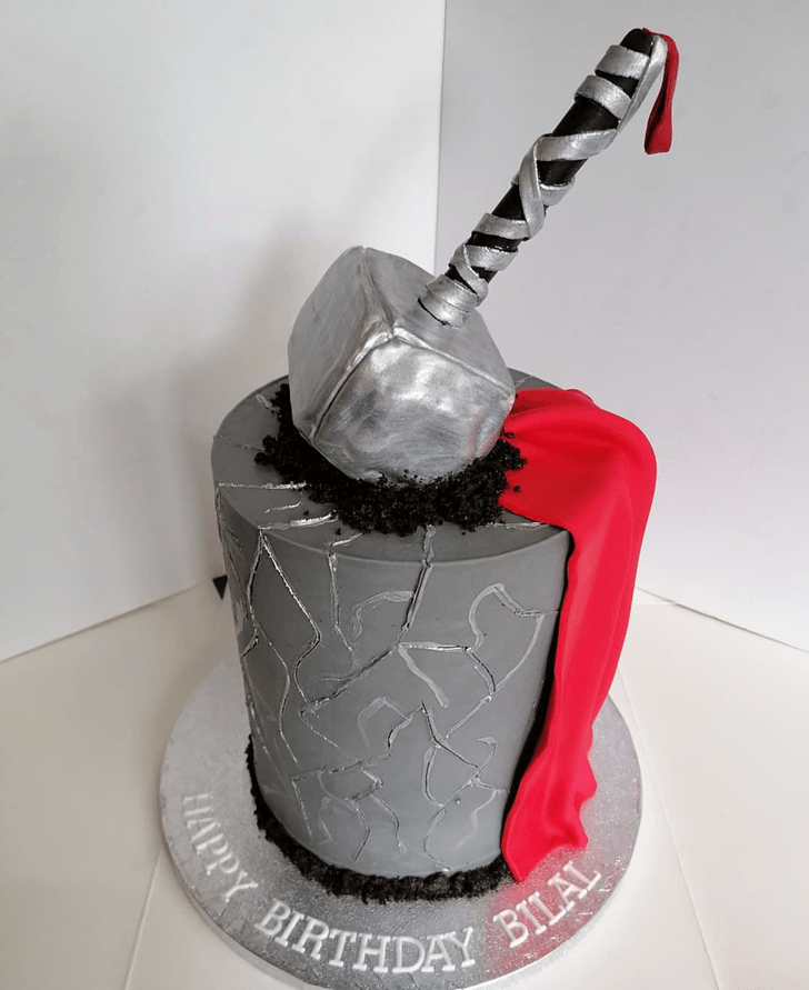 Delicate Thor Cake
