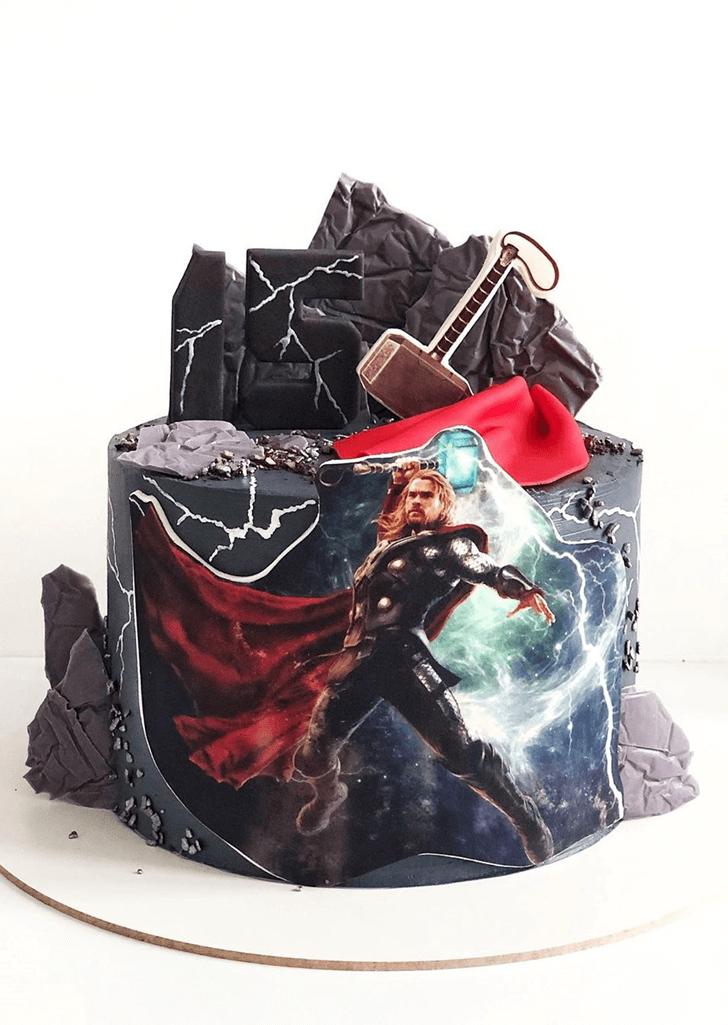 Inviting Thor Cake