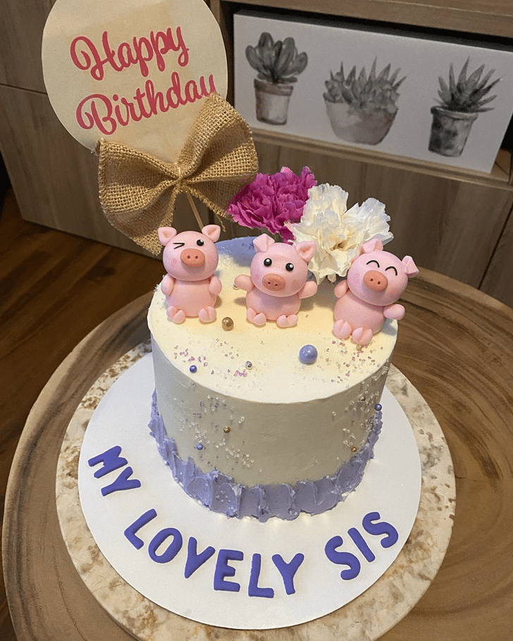 Admirable Three Little Pigs Cake Design