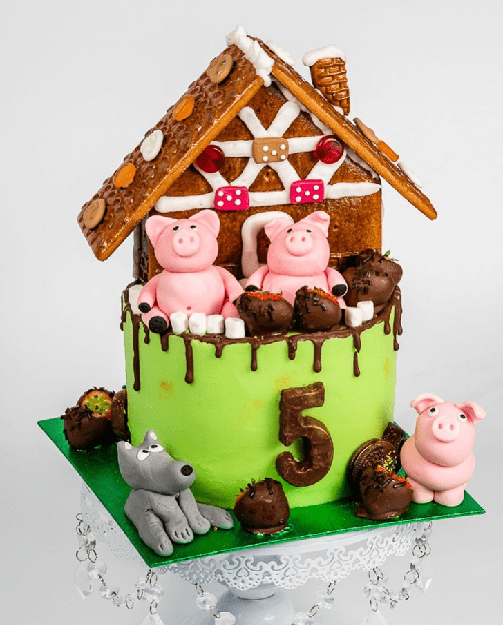Classy Three Little Pigs Cake