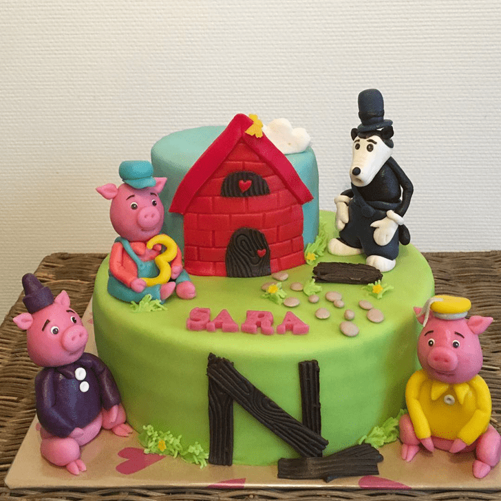 Enticing Three Little Pigs Cake
