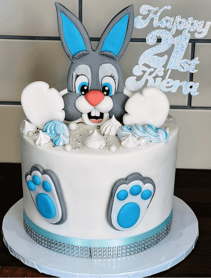 Ravishing Thumper Cake