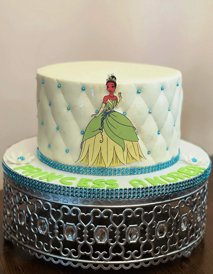 Graceful Tiana Cake