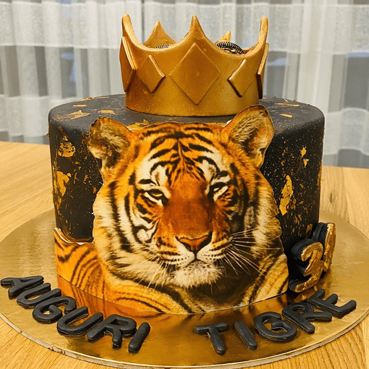 Charming Tiger Cake