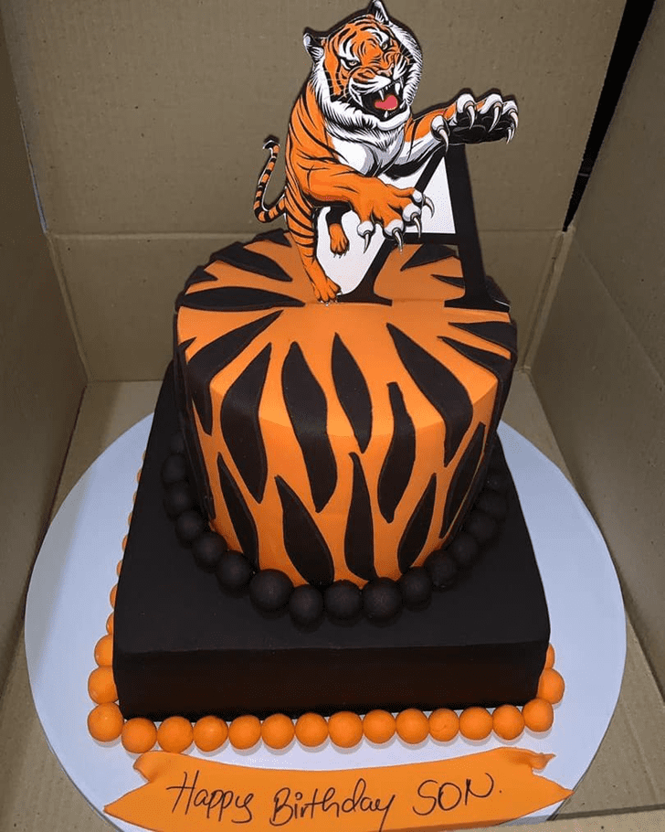 Good Looking Tiger Cake