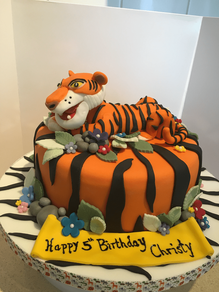 Graceful Tiger Cake