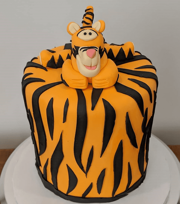 Shapely Tiger Cake