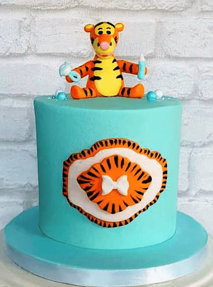 Gorgeous Tigger Cake