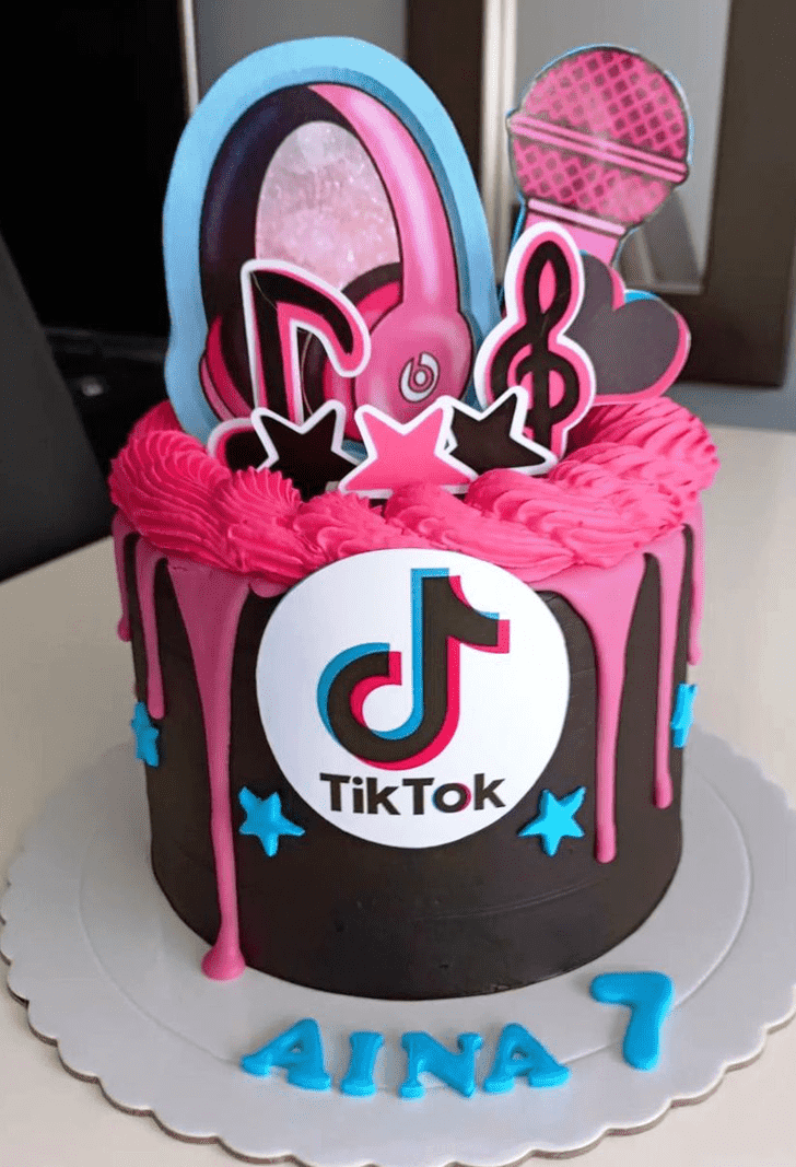 Excellent Tiktok Cake
