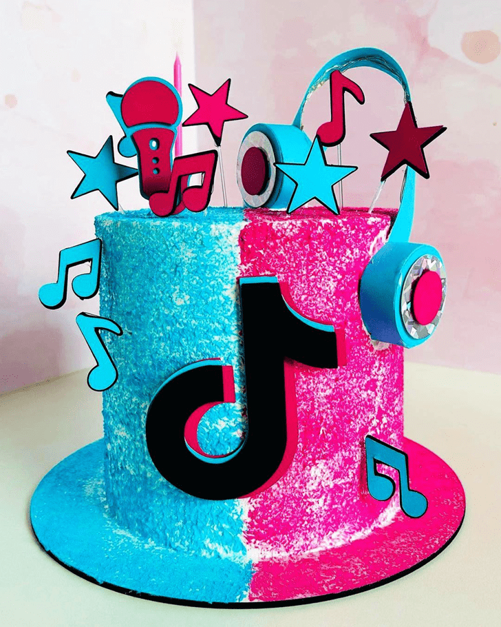 Exquisite Tiktok Cake