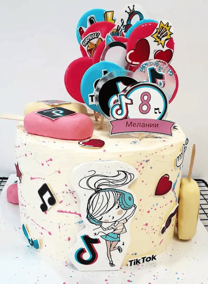 Gorgeous Tiktok Cake