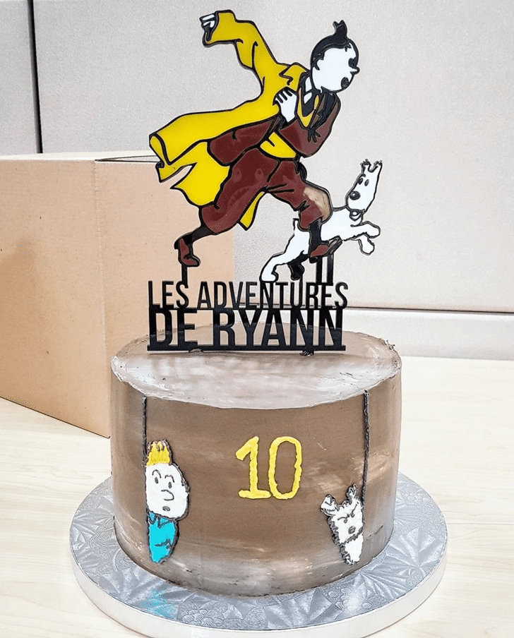 Inviting Tintin Cake