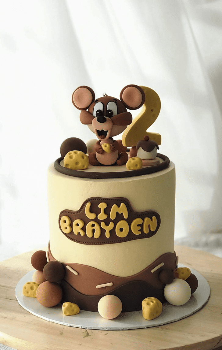Alluring Tom and Jerry Cake