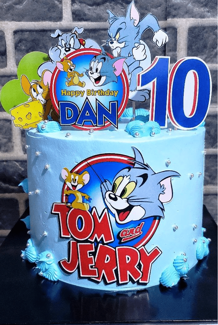 Pleasing Tom and Jerry Cake