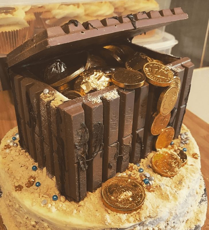 Elegant Treasure Cake