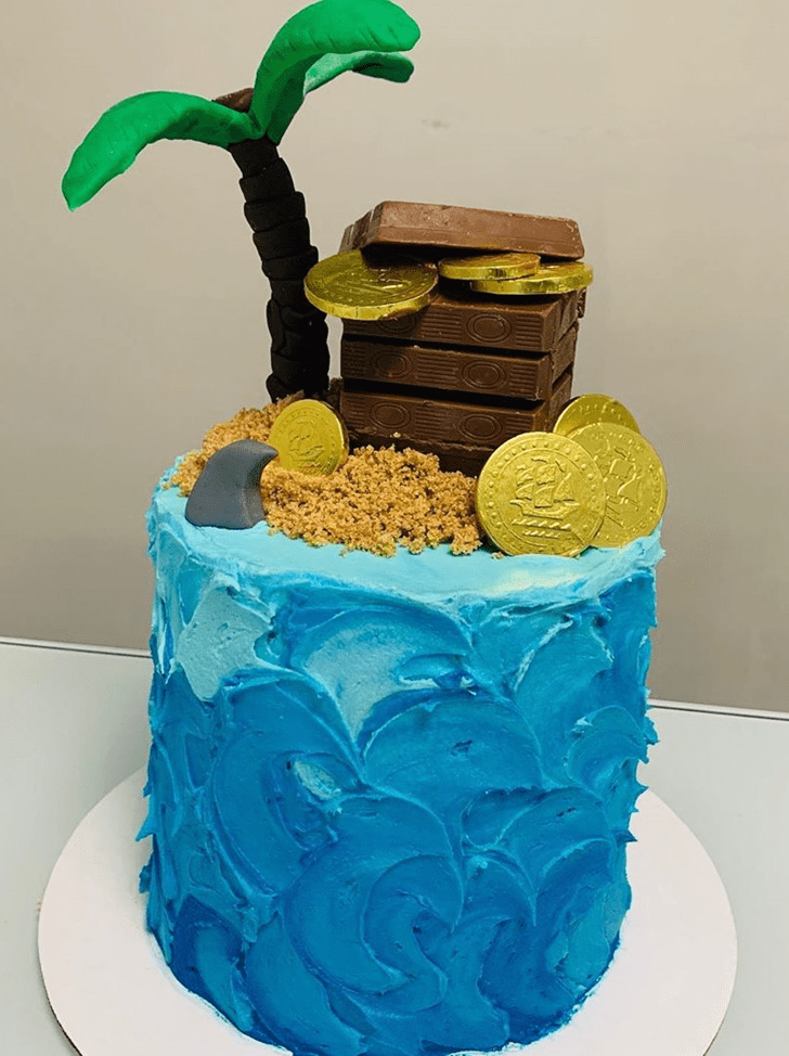 Grand Treasure Cake