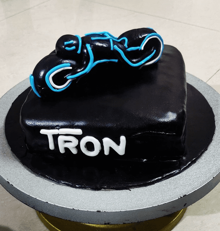 AnTronic Tron Cake