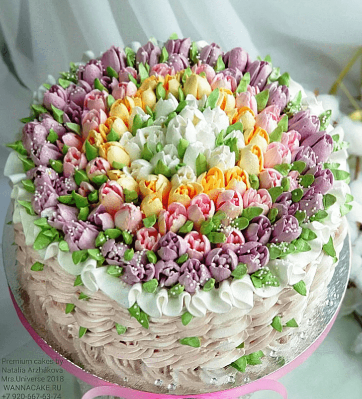 Fair Tulip Cake