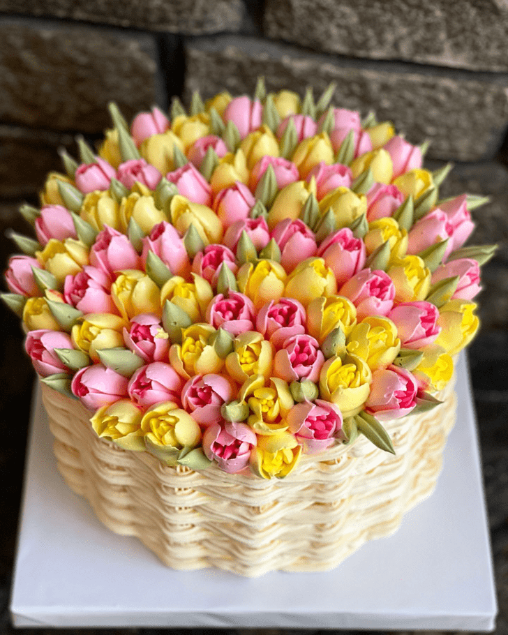 Fine Tulip Cake