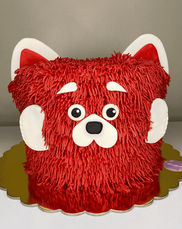 Admirable Turning Red Cake Design