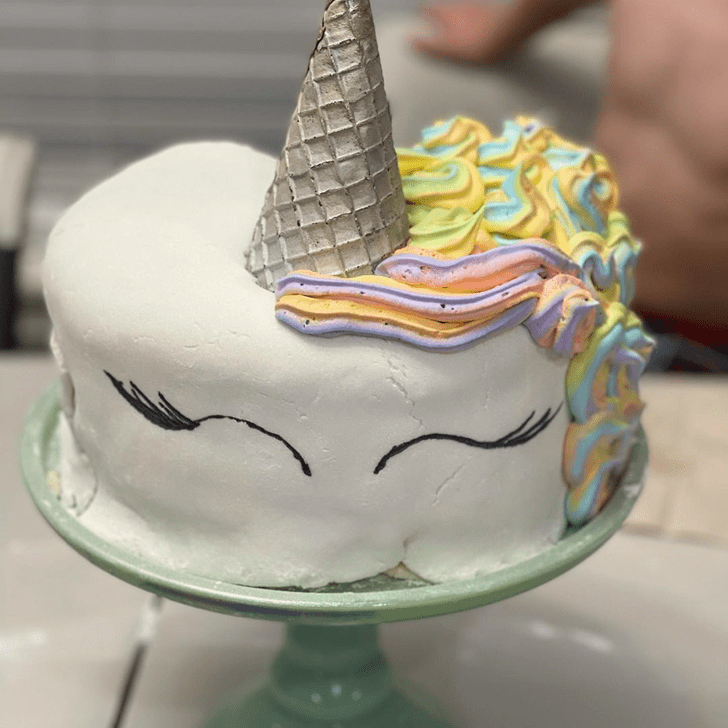 Refined Unicorn Cake
