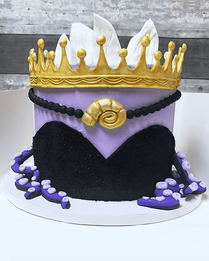 Delightful Ursula Cake