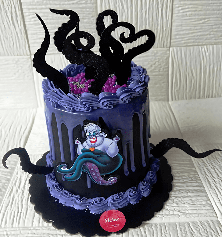 Enthralling Ursula Cake