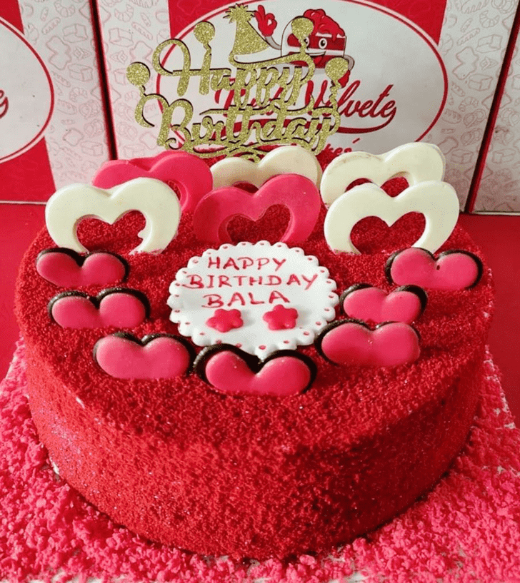 Mesmeric Valentines Cake