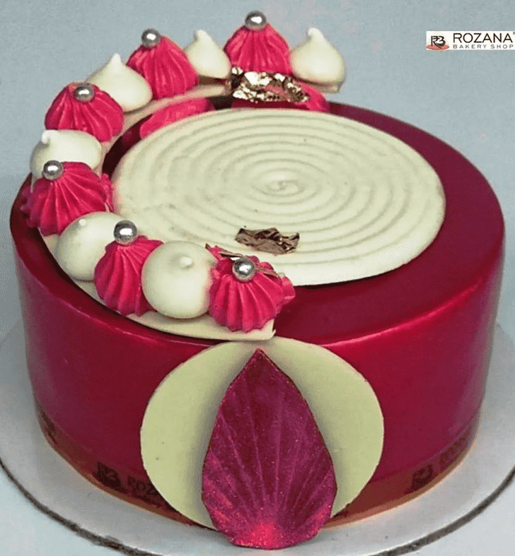 Radiant Valentines Cake