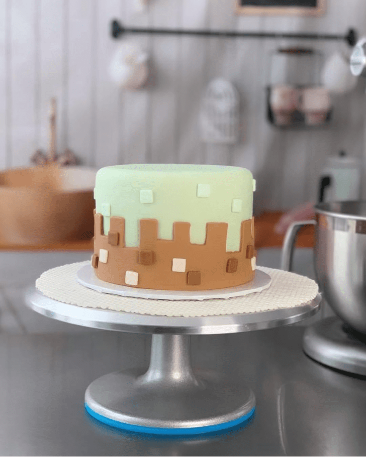 Admirable Vanilla Cake Design